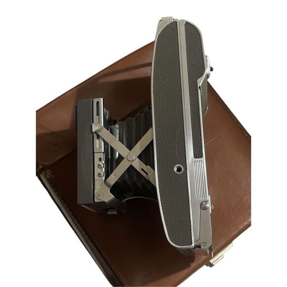 Vintage Polaroid J66 Electric Eye Land Camera With Leather Case 1960 - Picture 2 of 16